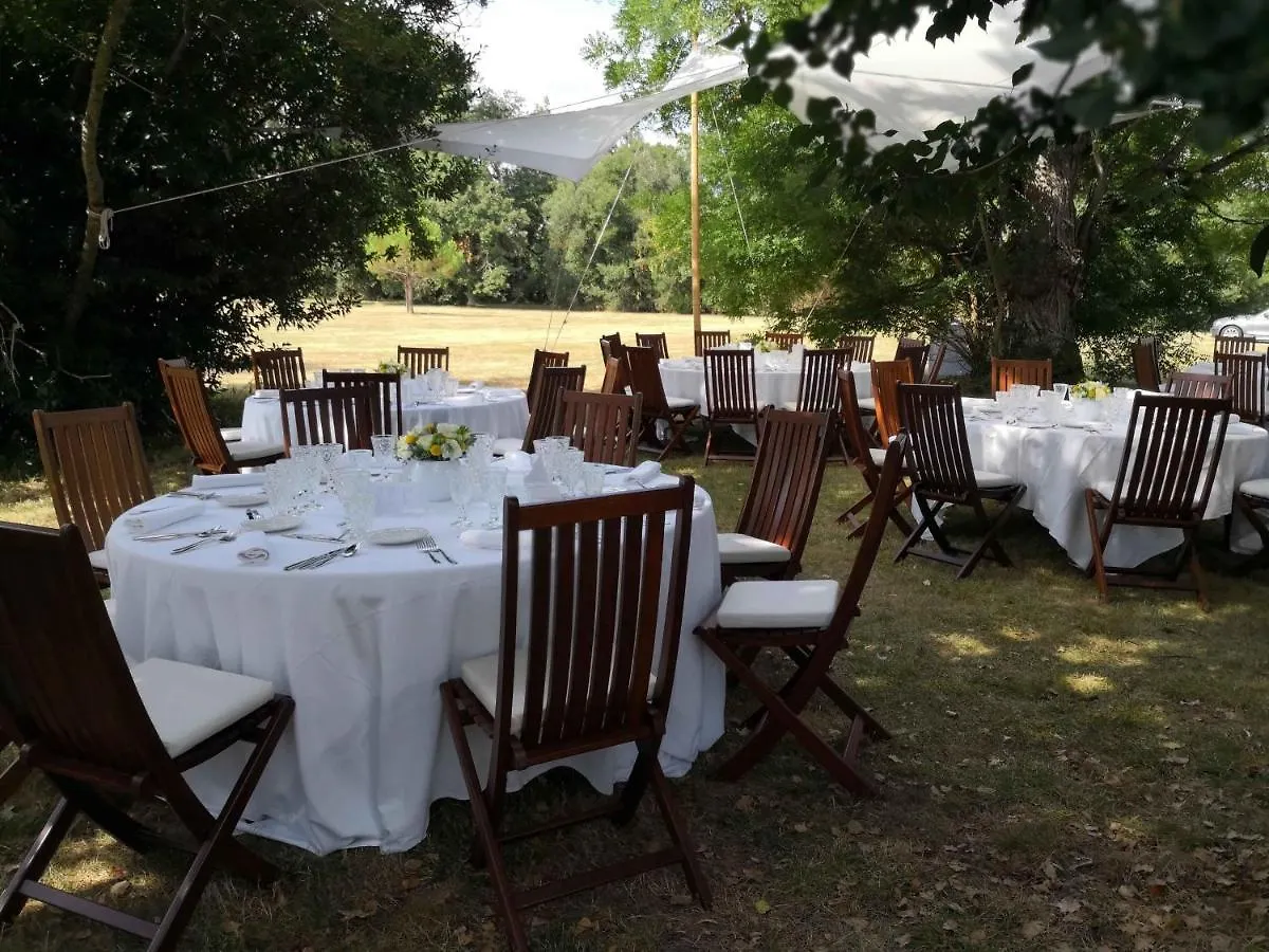 Chateau De Pontie Bed & Breakfast Cornebarrieu 0*,  France